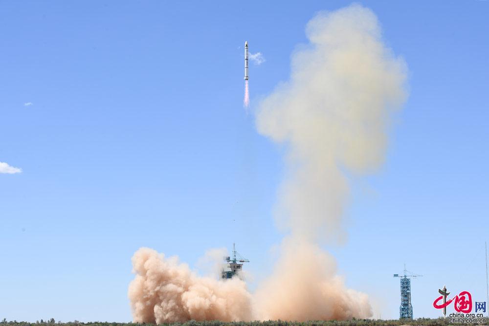 中国成功发射一箭双星，太空探索的新里程碑_反馈实施和执行力