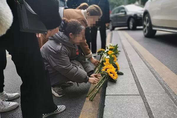 一、悲剧降临，艺考学生被砸身亡_反馈目标和标准