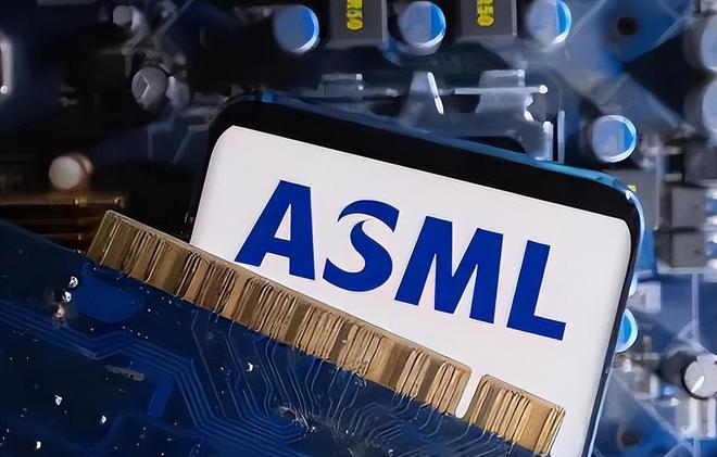 ASML CEO谈中国和西方芯片制造差异