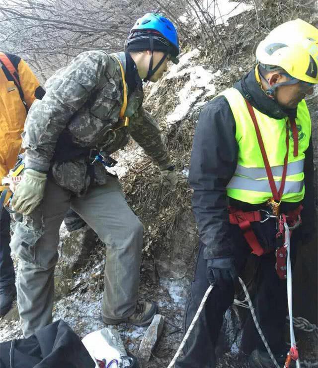 登山失踪事件，在高山之巅，失踪的不止是人，还有他们的幽默