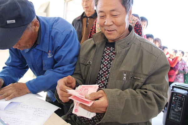 葫芦岛村民分红18年 今年分1880万，一份来自土地的红包