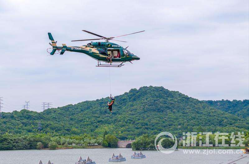 水陆空一体救援力量，黑科技满满，轻松搞定危机